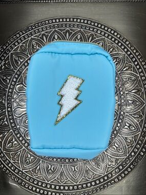 Blue Lightning Bolt Pouch- 5’ x 6’